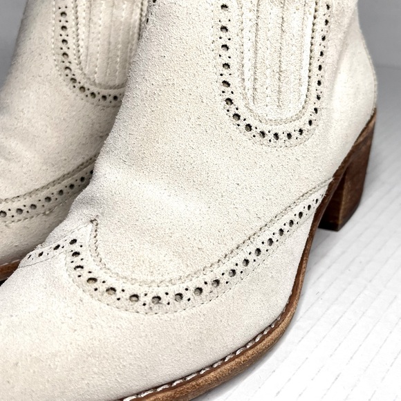 Madewell Grayson Brogue Chelsea Booties - Picture 7 of 15